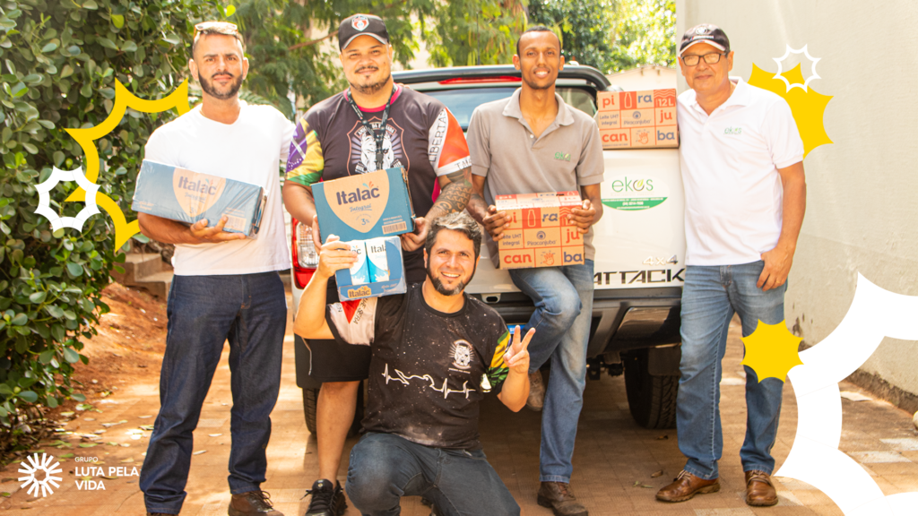 Moto Clube Amigos Estrada faz doação em prol do GLPV